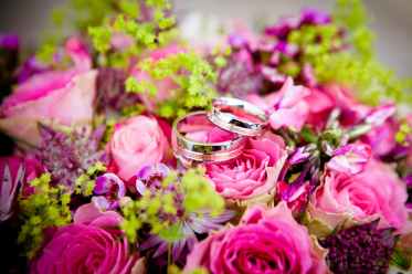flowers-wedding-wedding-rings-bouquet-59948.jpeg